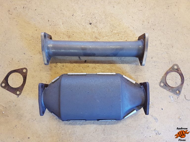How to fit S1 Lotus Elise Catalytic Converter Replacement Pipe Andrew