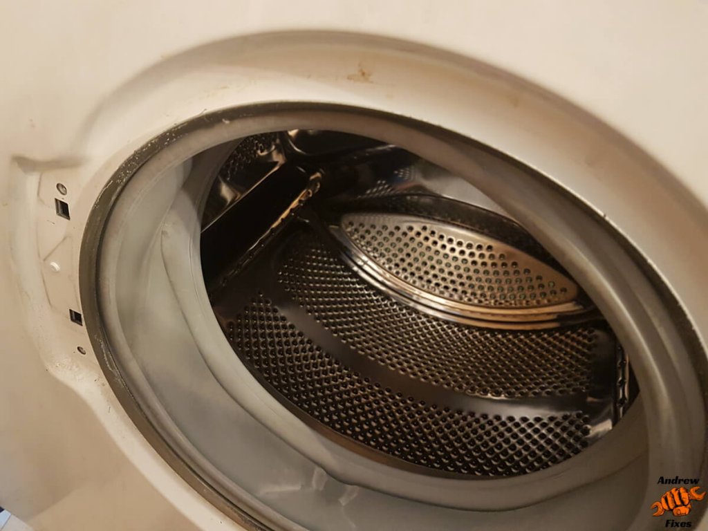 Picture showing Bosch washing machine door gasket retraction