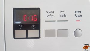 Picture showing Bosch washing machine E16 error code